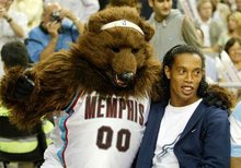 靠的不是噱 靠的不是噱